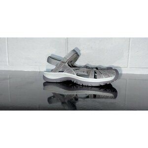 KEEN Rose Womens Athletic Outdoor Sandals Slides Size 9 Gargoyle Raven Gray